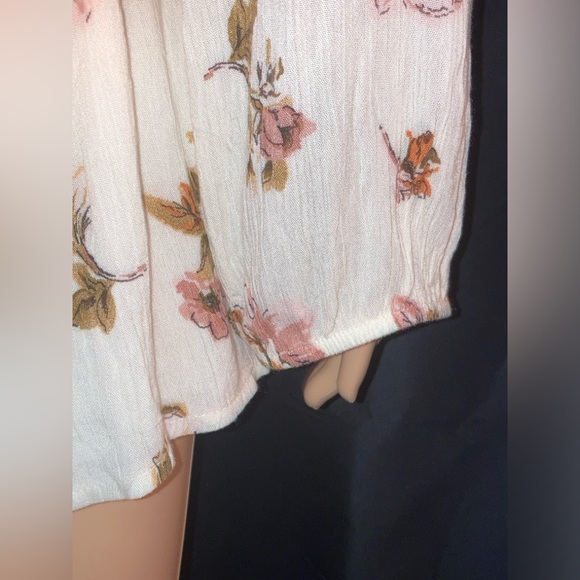 Women’s Coverup Audrey 3+1 Romper. Lined on bottom. Size M-L. Cream with flowers - Picture 9 of 11